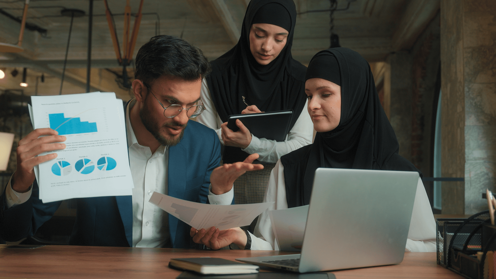 Tech And Innovation In Afghanistan: How Young Afghans Are Leveraging Technology For Change 🌍💻 1 Tech And Innovation In Afghanistan