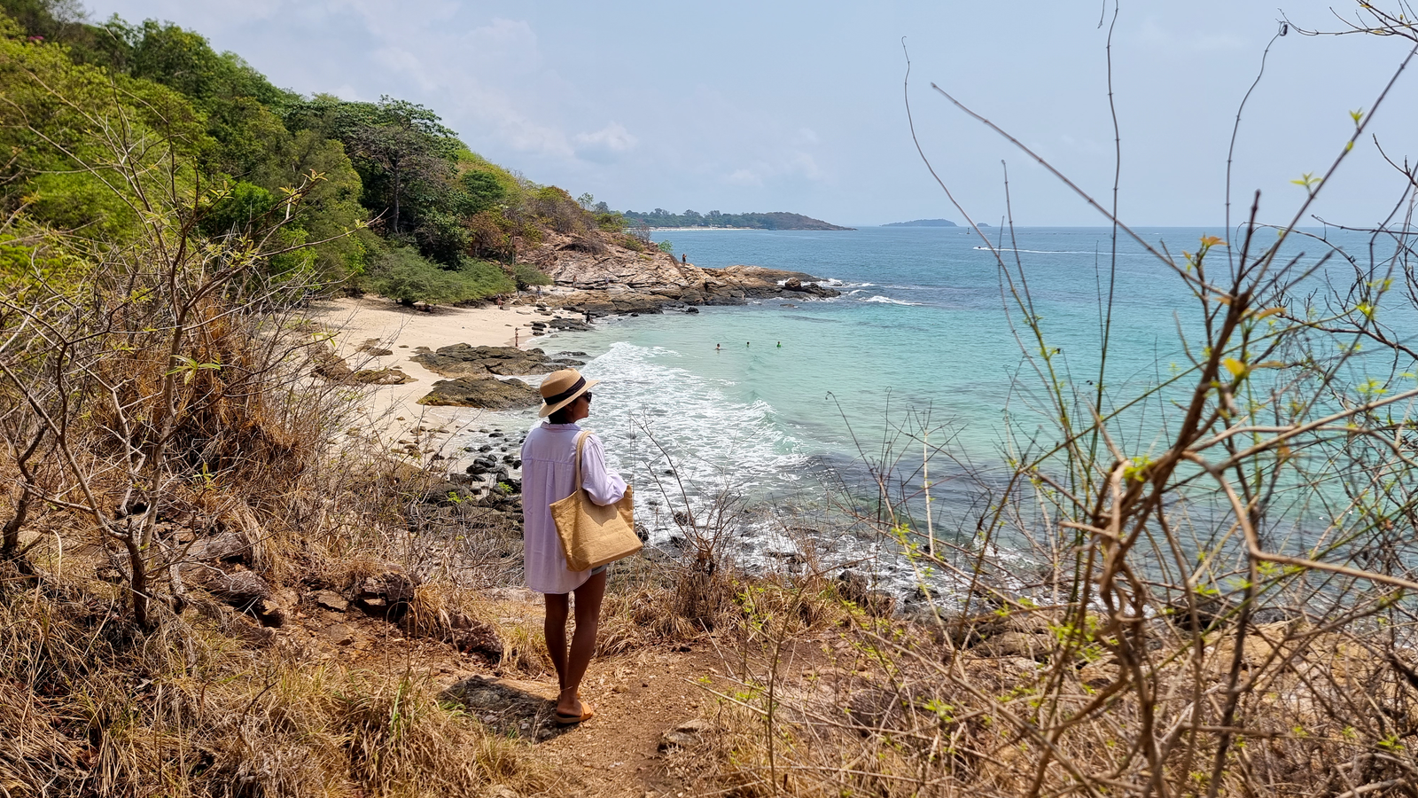 Eco-Tourism In Comoros: Exploring The Pristine Beauty Of The Islands 🌴🐠🌊 1 Eco-Tourism In Comoros