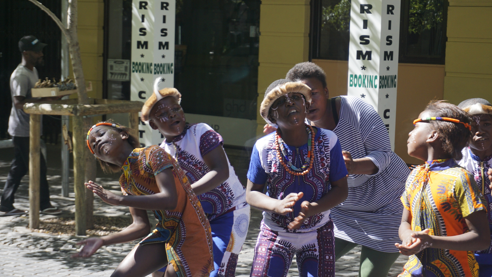 Music And Dance In Congolese Culture: A Vibrant Tapestry Of Rhythm And Identity 🎶🕺 1 Music And Dance In Congolese Culture