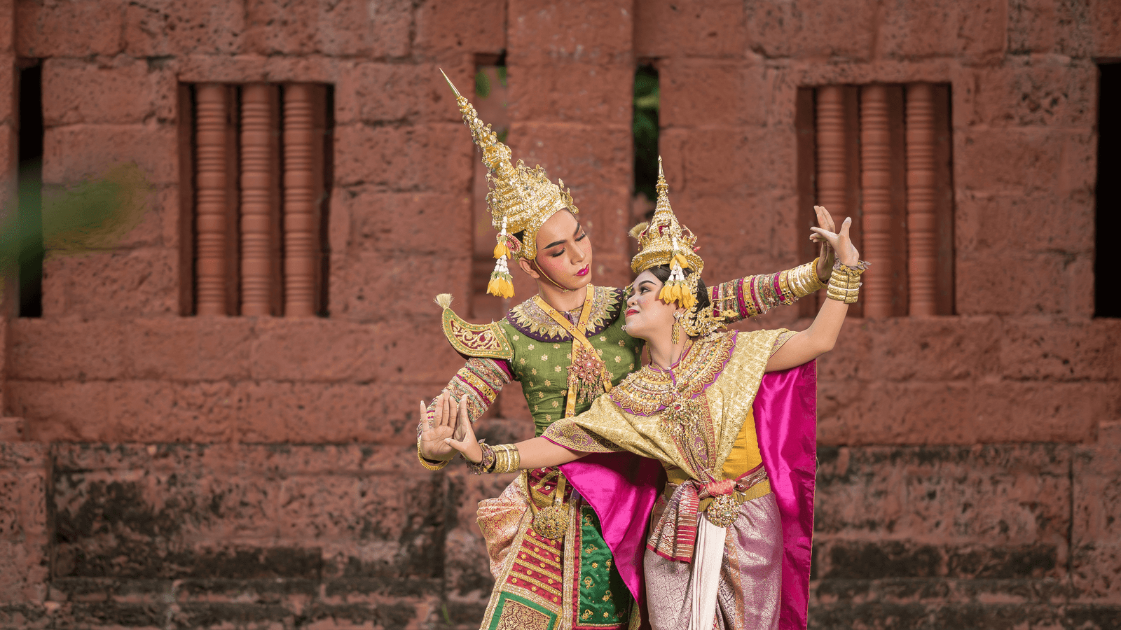 Traditional Cambodian Festivals And Their Cultural Significance 🎉🌾🌊 1 Traditional Cambodian Festivals