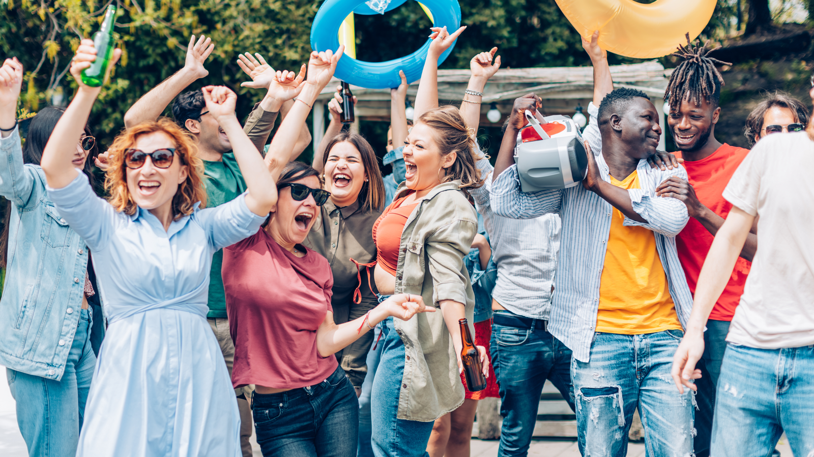 Legjobb Magyar Fesztiválok 2025-Ben: Sziget, Balaton Sound, Borfesztiválok És Még Több 🇭🇺🎪🎶 1 Legjobb Magyar Fesztiválok 2025-Ben