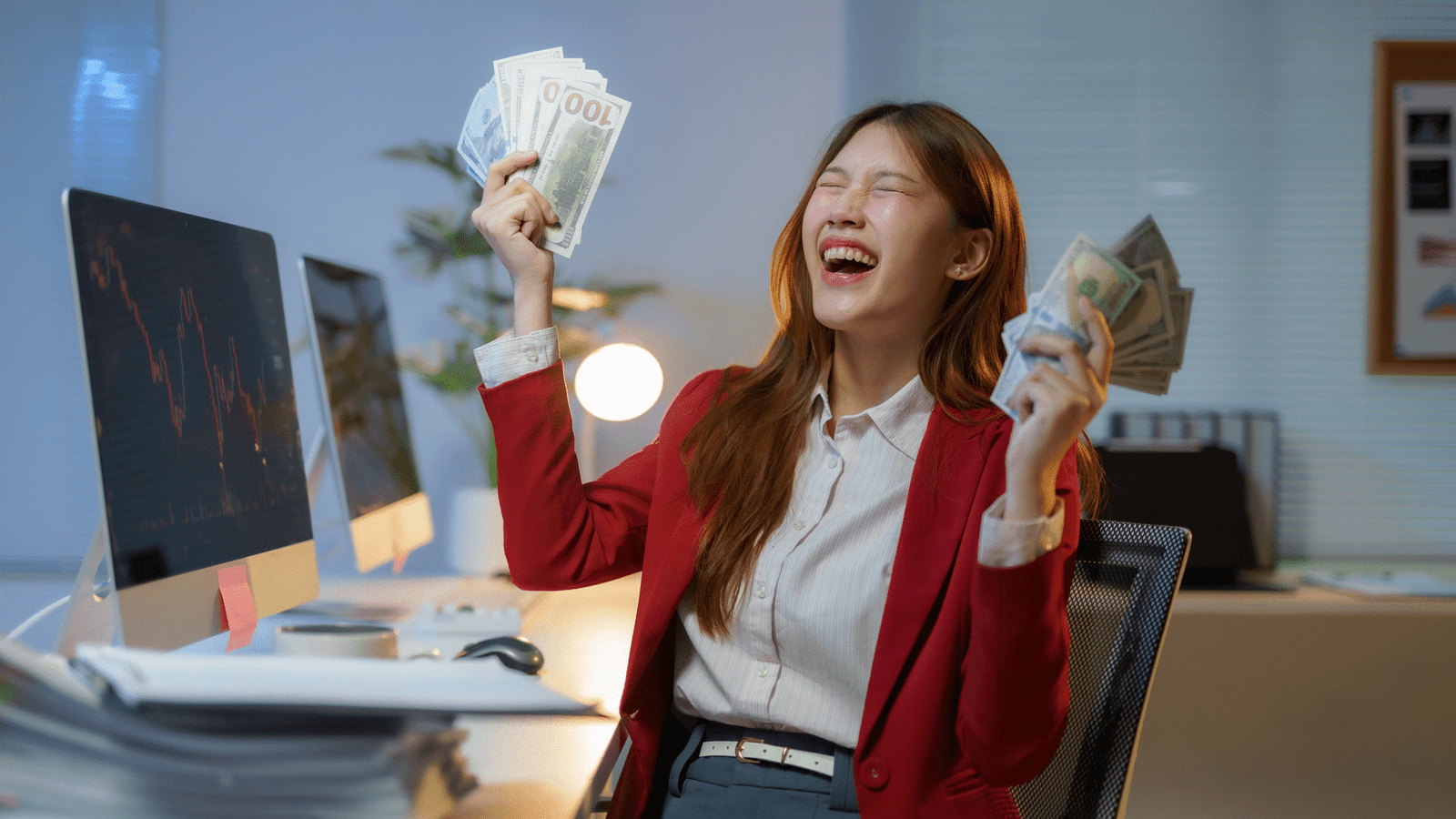 Why Digital Products Are The Future Of Passive Income 💻📈 1 Why Digital Products Are The Future Of Passive Income