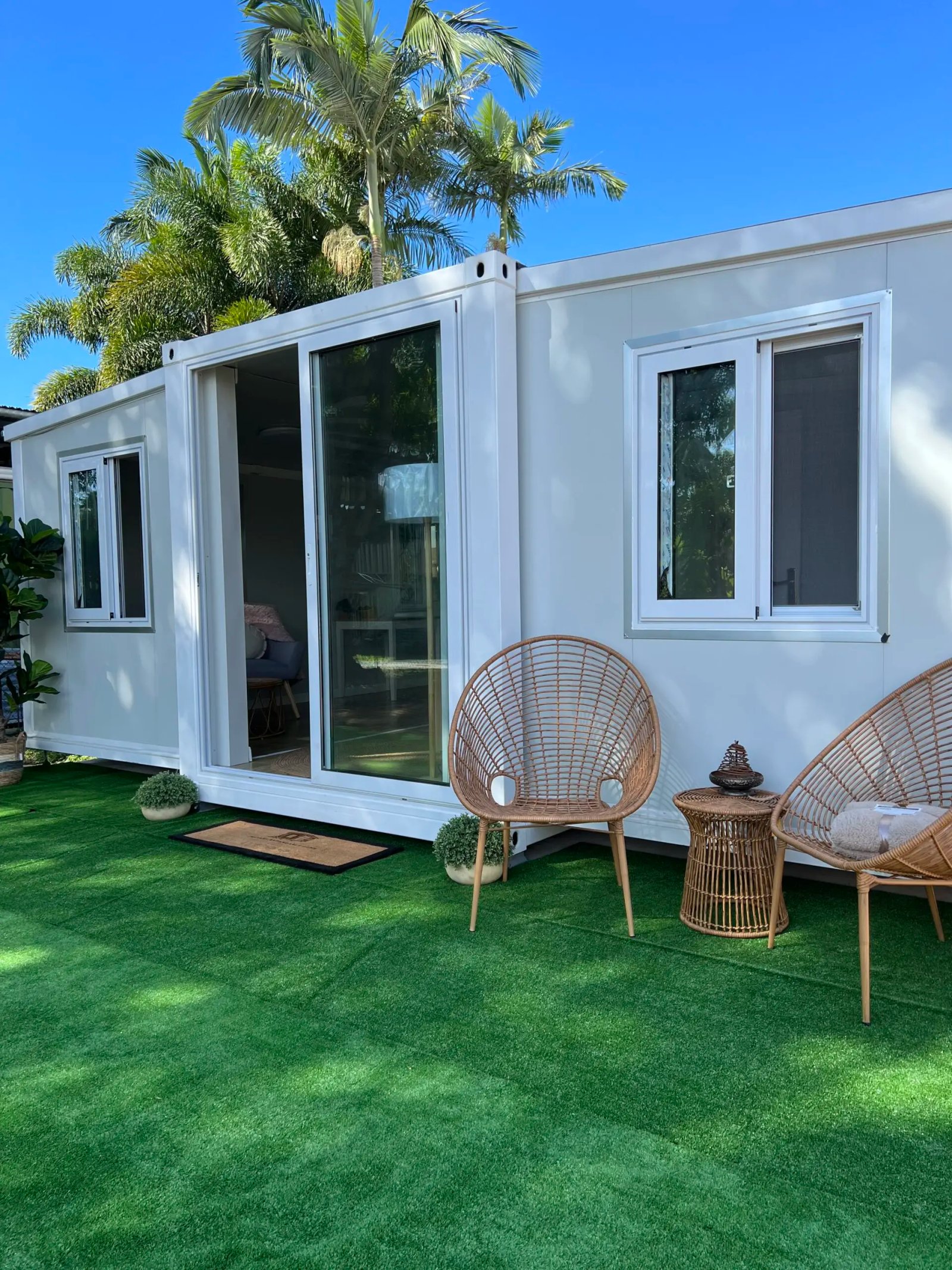 Hurricane Best Steel 2 Story Container House Double-story 30ft 40ft Expandable Container Homes Hurricane Best Steel 2 Story Container House Double-story 30ft 40ft Expandable Container Homes