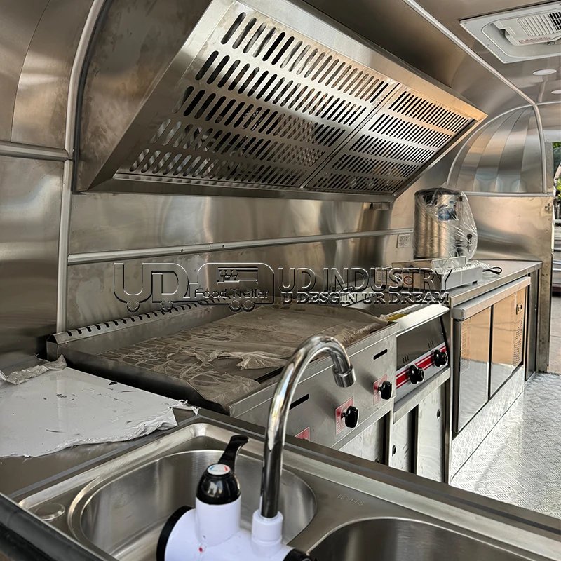 Urdream Custom Airstream Concession Catering Mobile Bar Bbq Food Trailer Fully Equipped Ice Cream Coffee Fast Food Truck Sale 7 35962 91Uskm